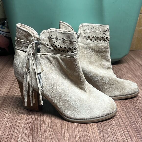 Brand new Not Rated Tan suede booties - Picture 1 of 7
